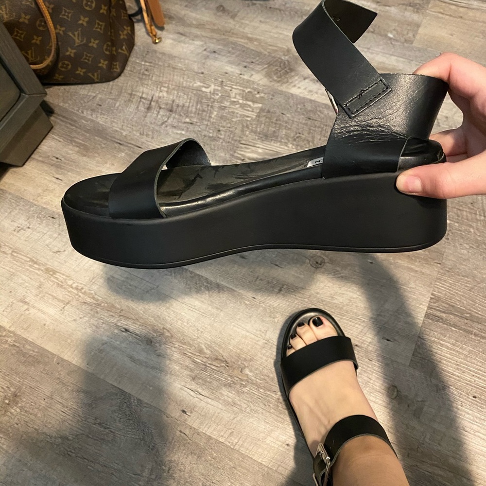 Steve Madden platform shoes